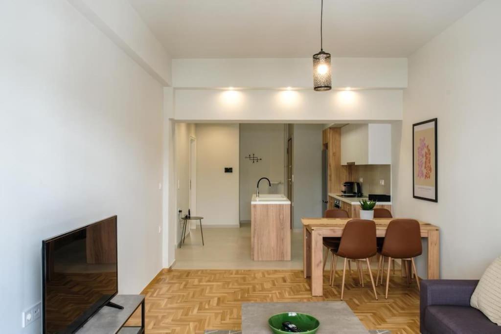 شقة Modern Pangrati Flat! أثينا المظهر الخارجي الصورة